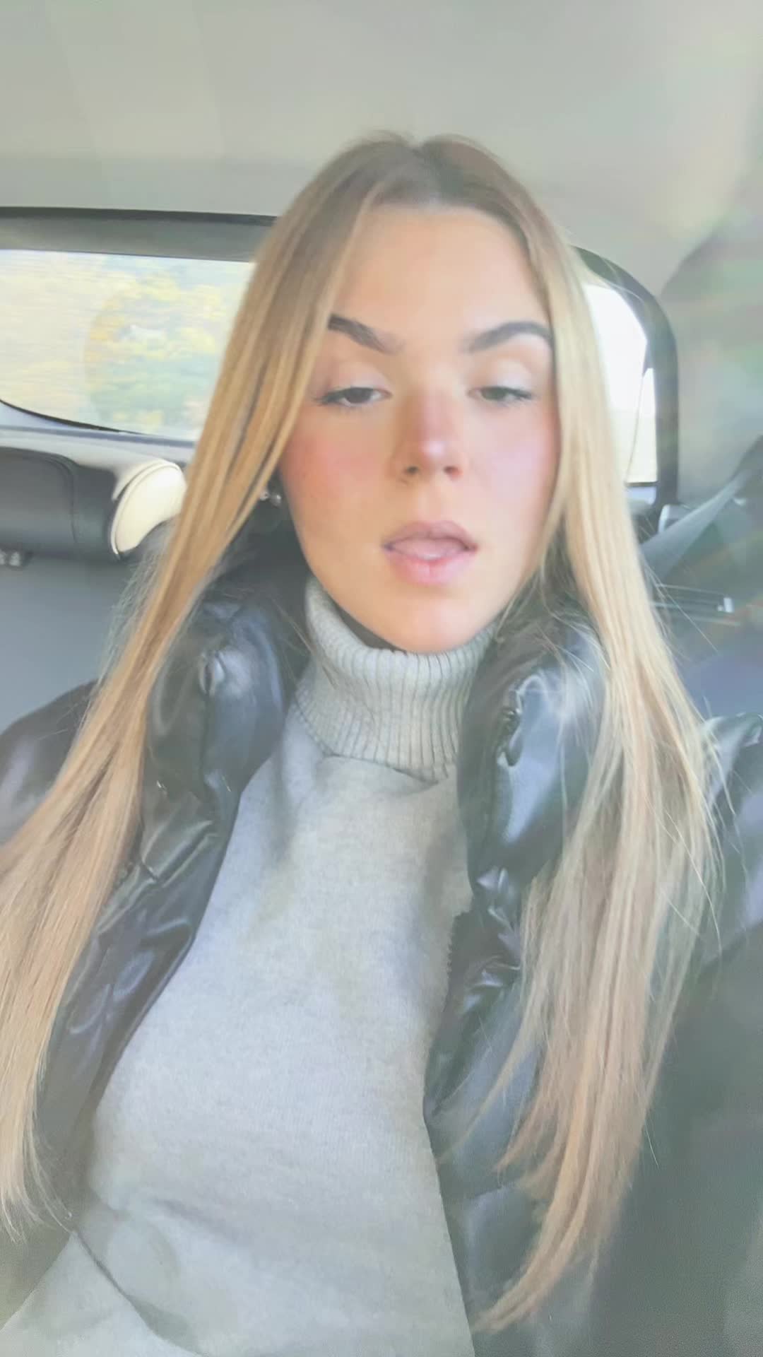 @Anaa