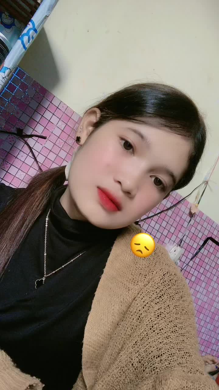 @Čhhäÿ Łövë 🐷😊