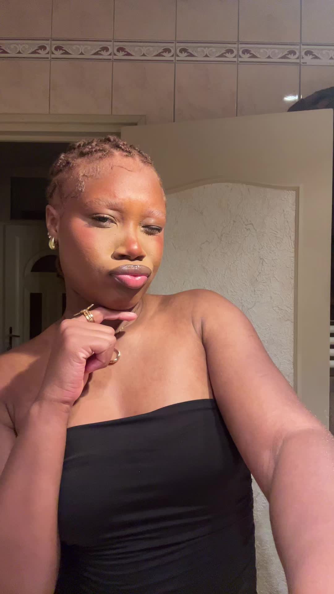 @Oc&eacute;ane👩🏽&zwj;🦰