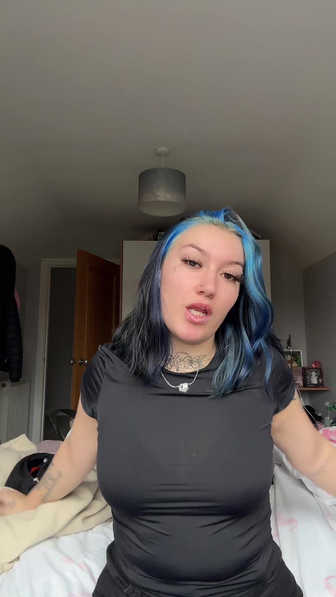 @ella 💕