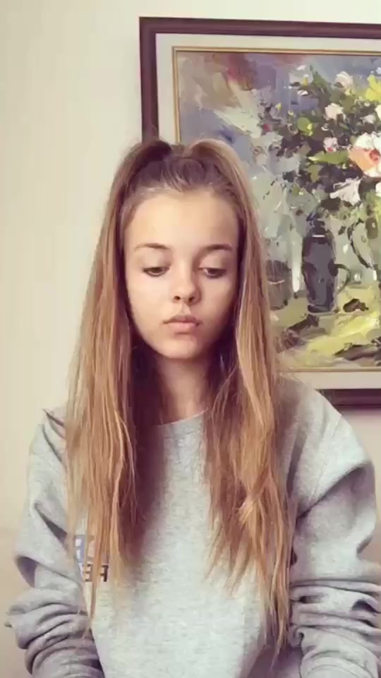 @Anna Zak