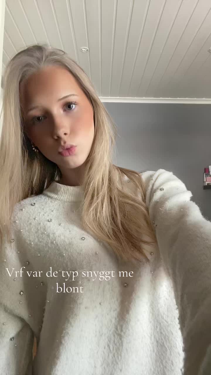 @𝒜𝓁𝒾𝒸ℯ💸