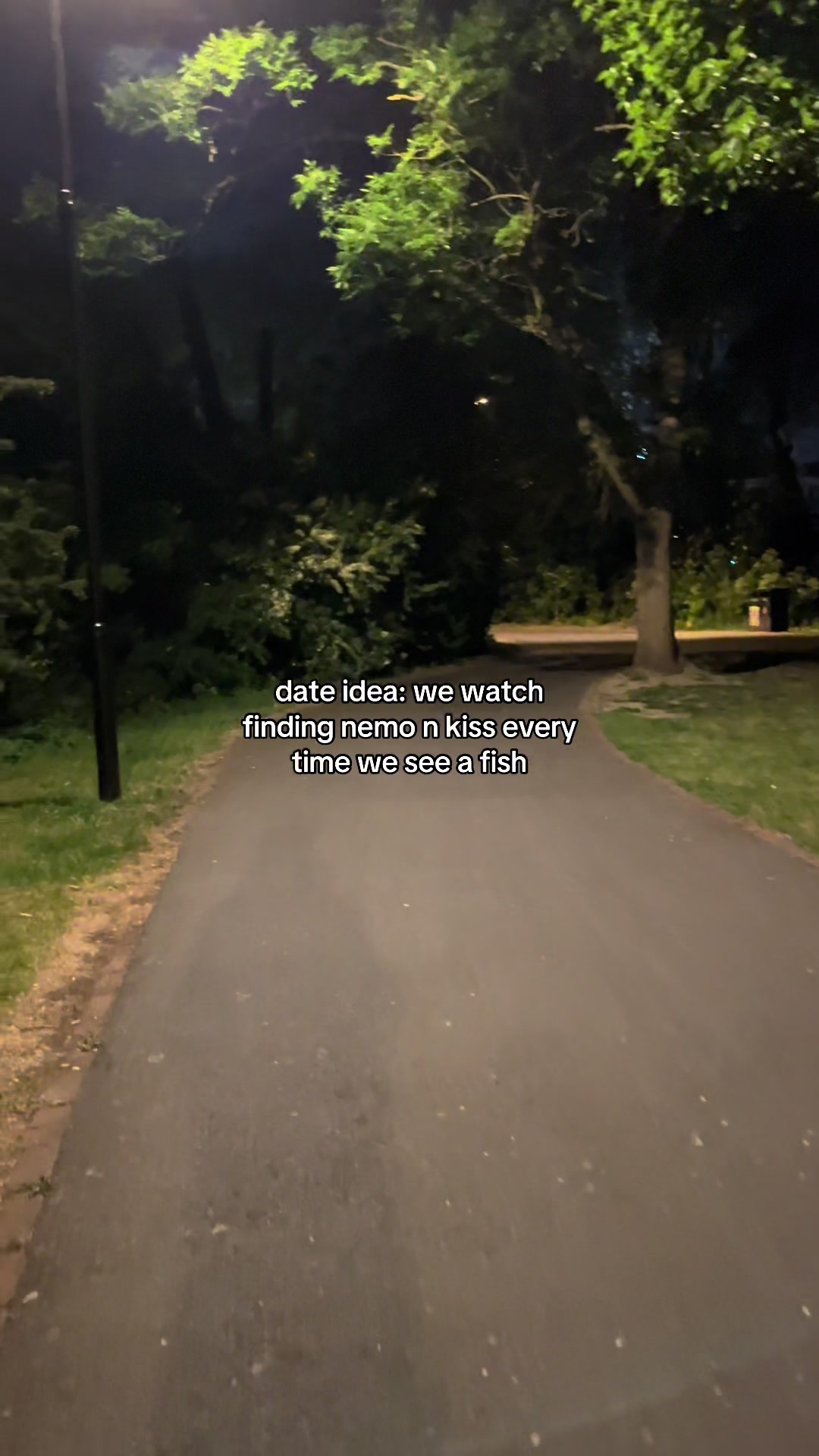 @✰