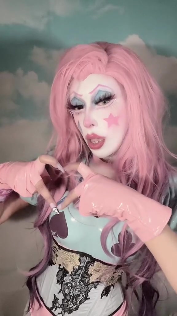 @𝔗𝔴𝔦𝔰𝔱𝔦 ᶻ 𝘇 𐰁🐇. ⋆✦