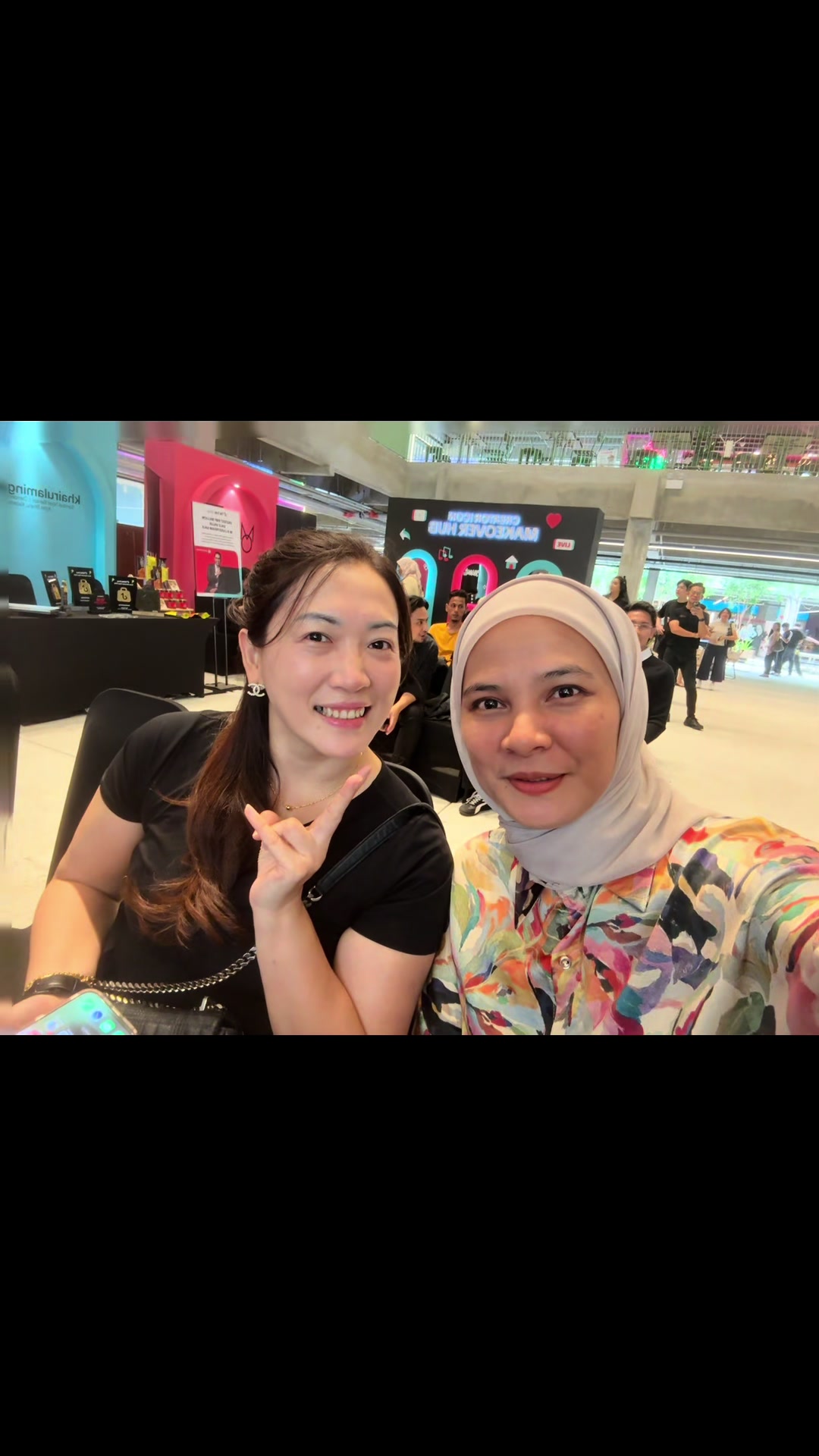 @Dina Syukrah|Sharing Is Caring