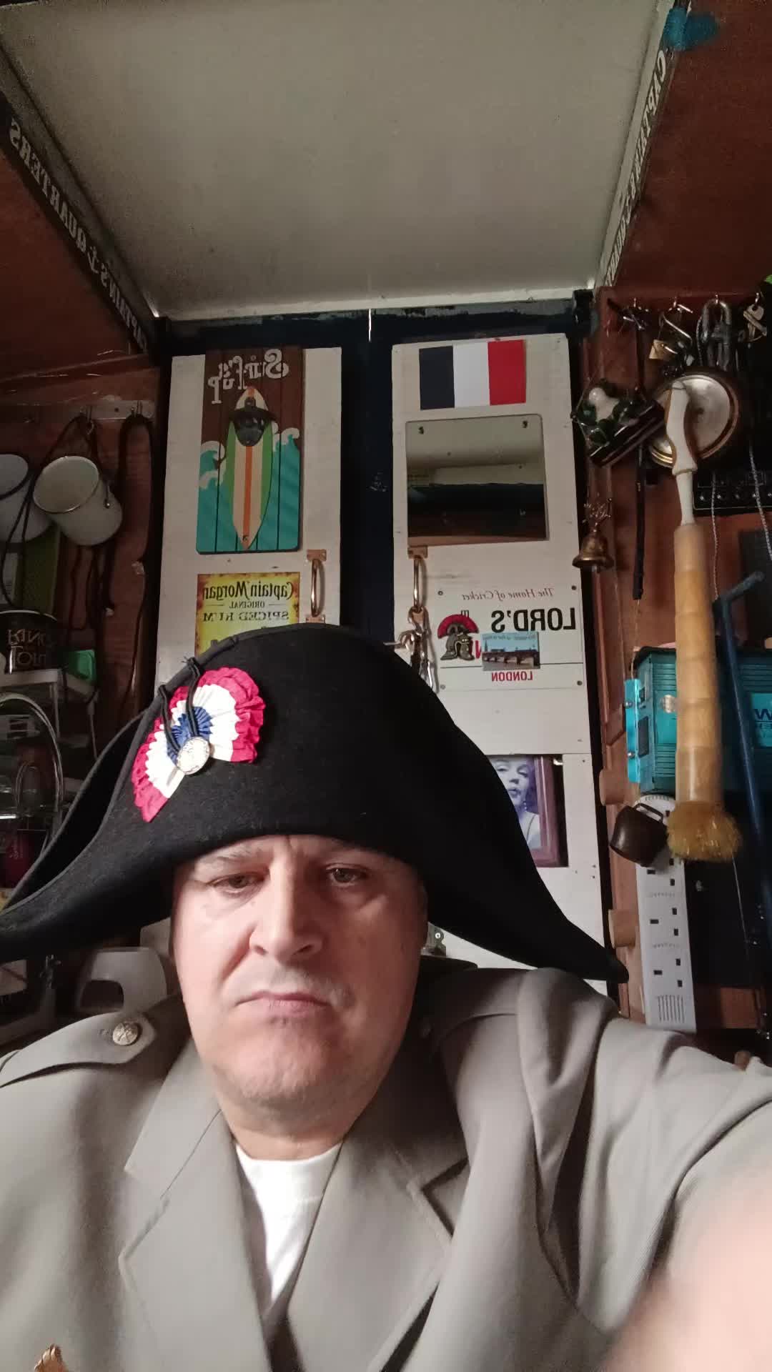 @Pascual Jean-louis
