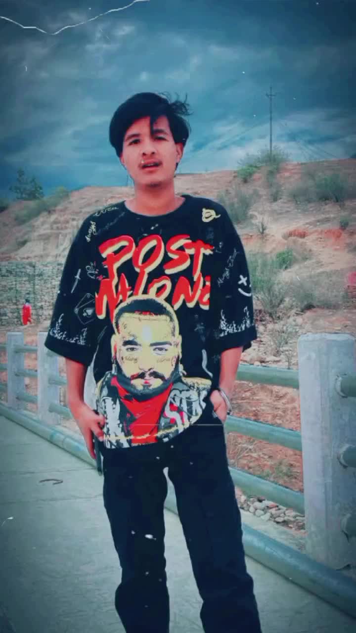 @sad boy😢😢💔💔