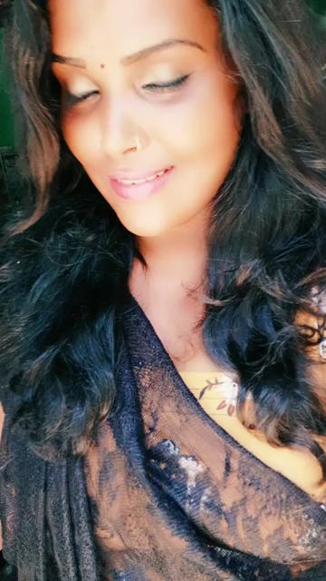 @Dency sheril 👸🙏...