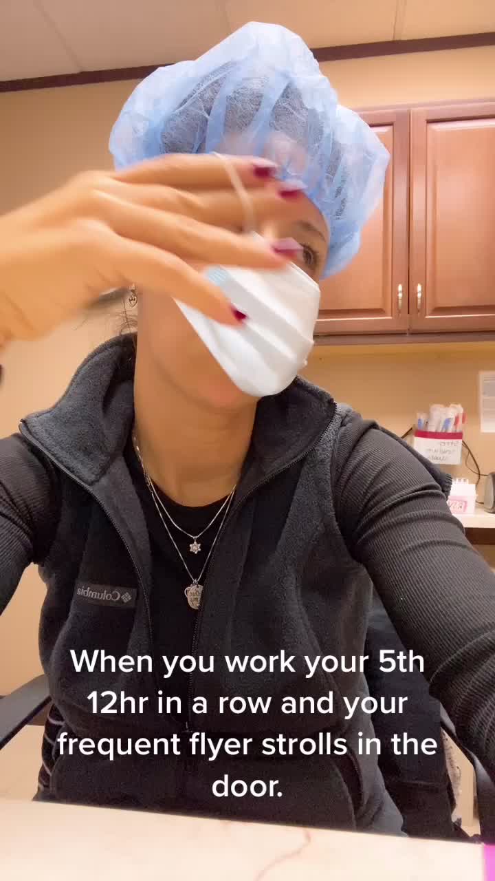@๐ ๐ฅ๐ถ๐๐๐ ๐ฉ๐พ๐ธ๐๐๐ ๐