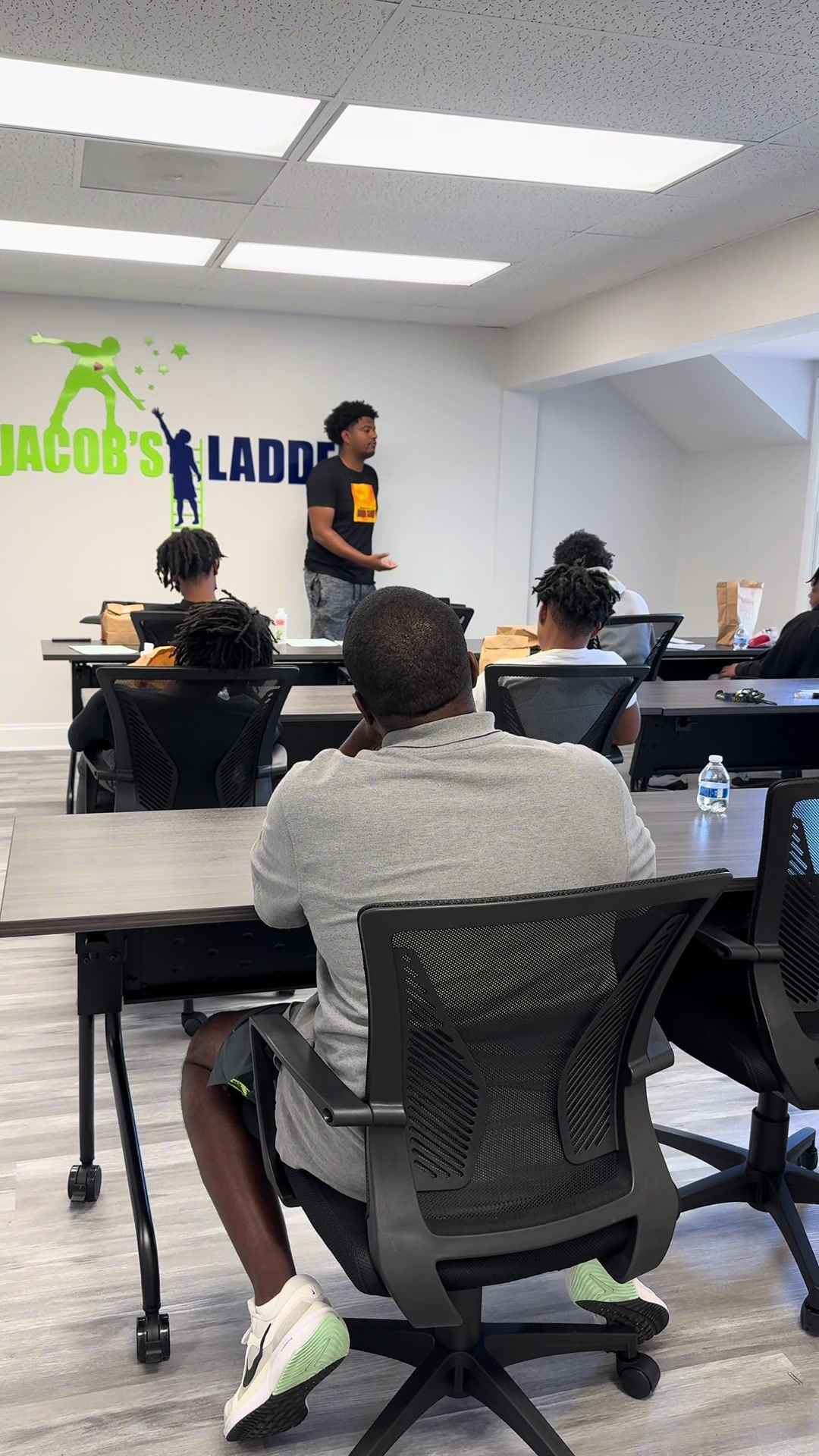 @jacobsladderyouthfoundation