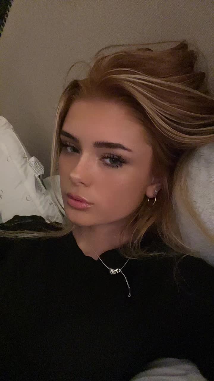 @bella