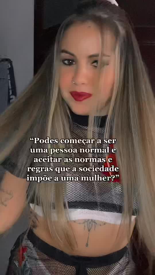 @Adriana Rosado 🍷
