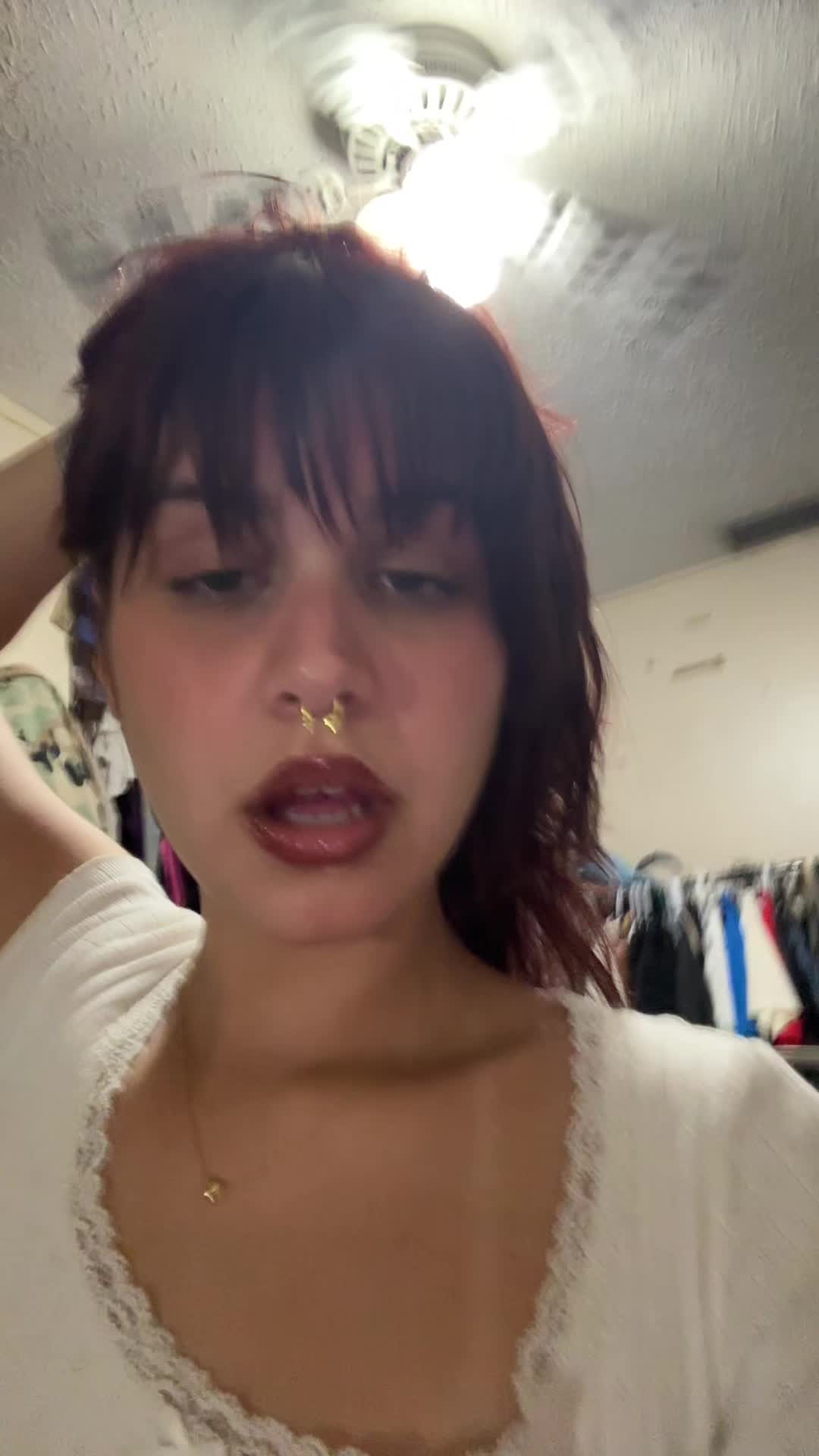 @Brujita Bonita