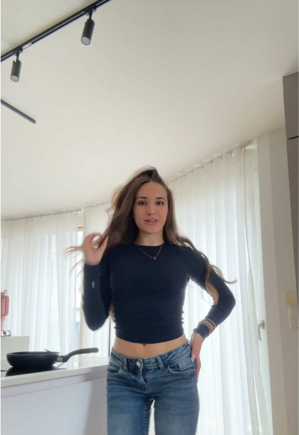 @TARA R