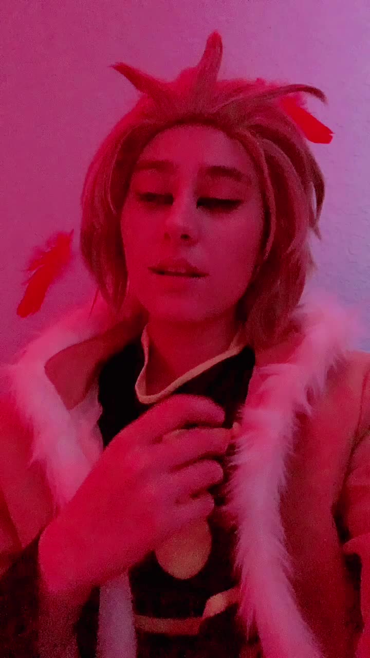@Hawksboi