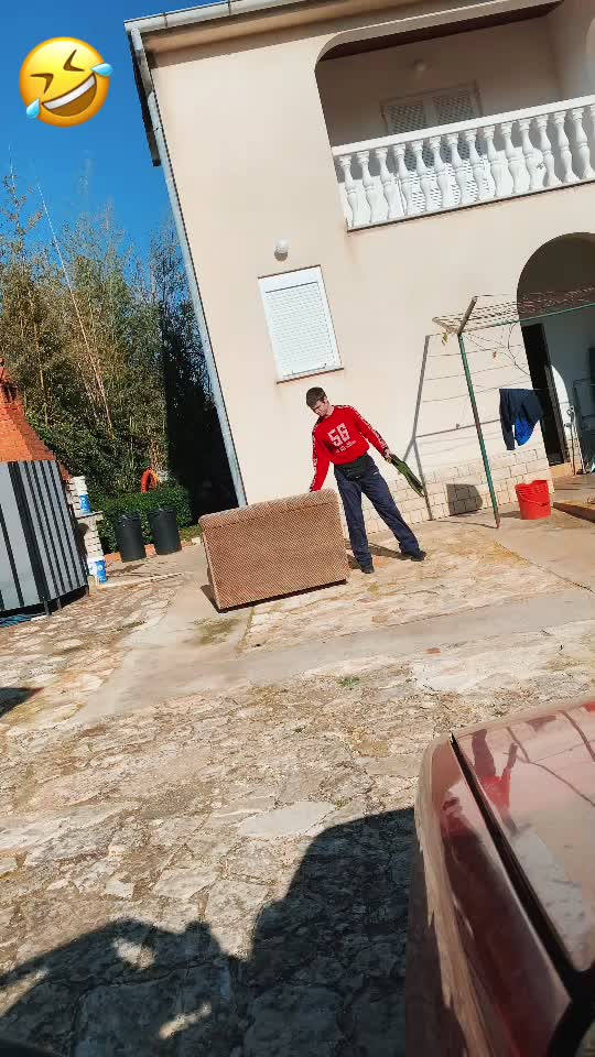 @Banderas Brus