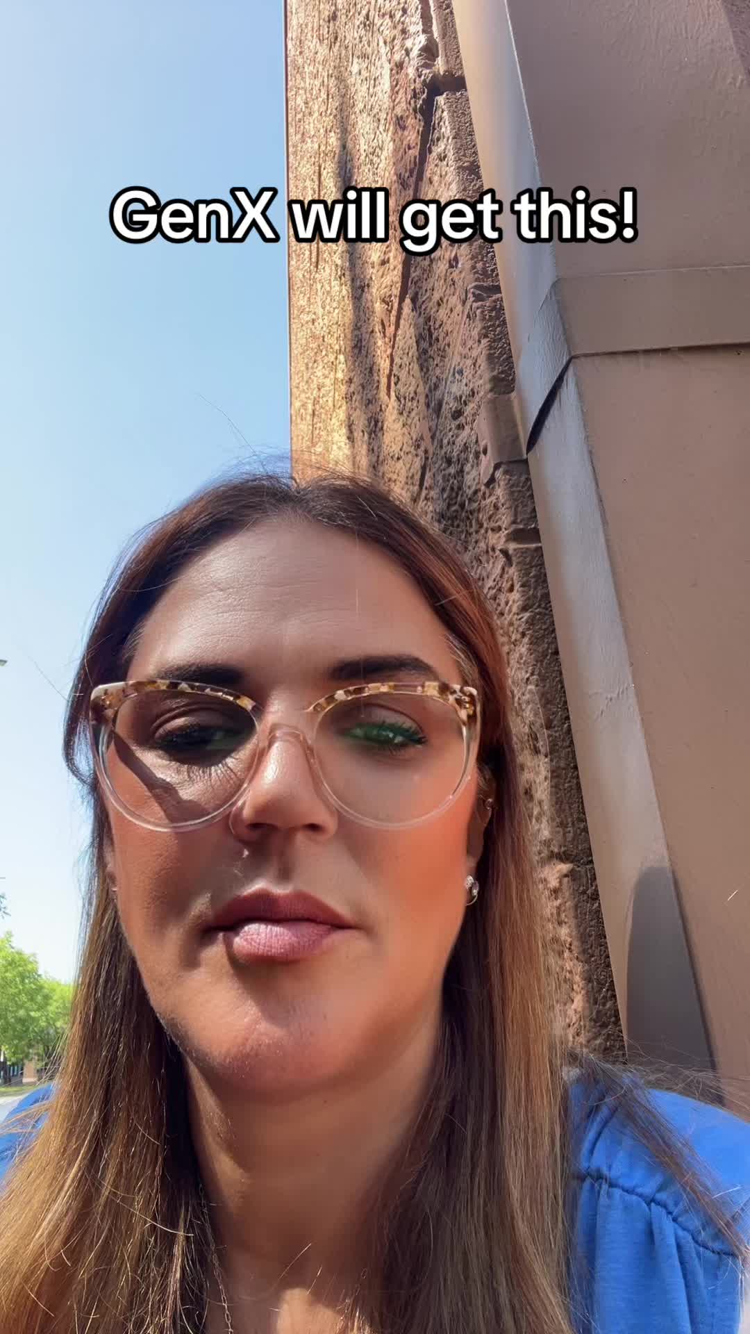 @Demi