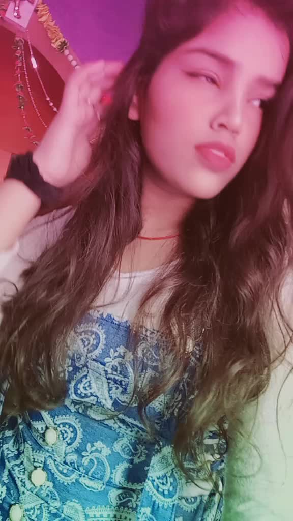 @👑 Aarti raikwar 👑