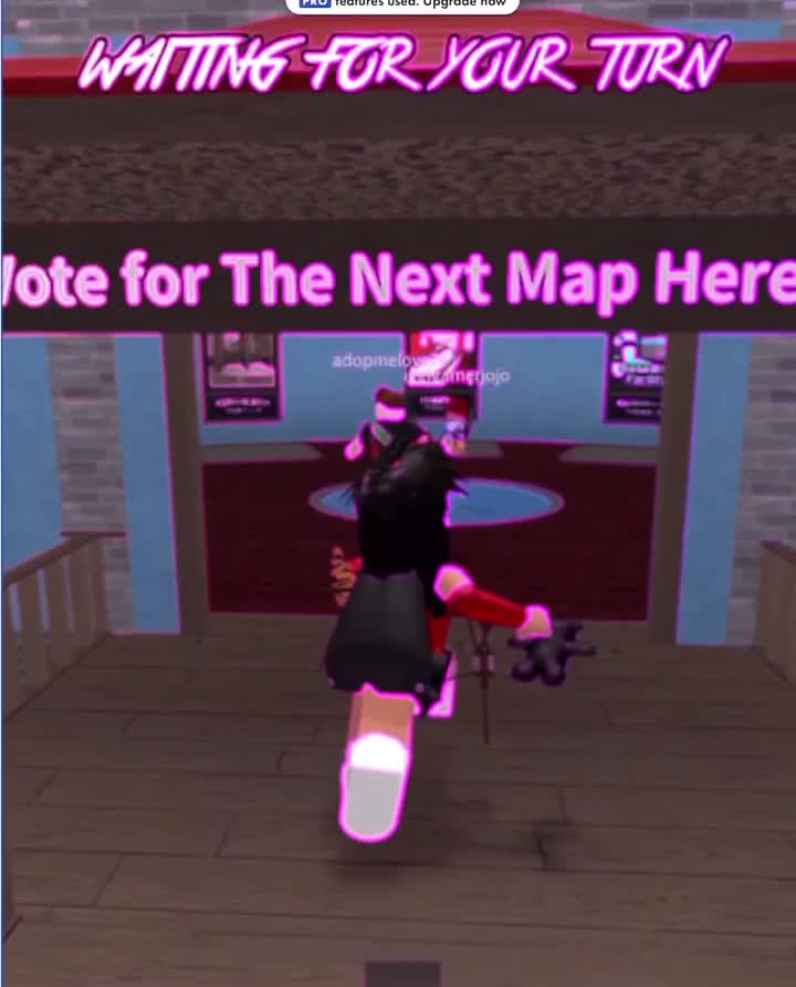 @UwU