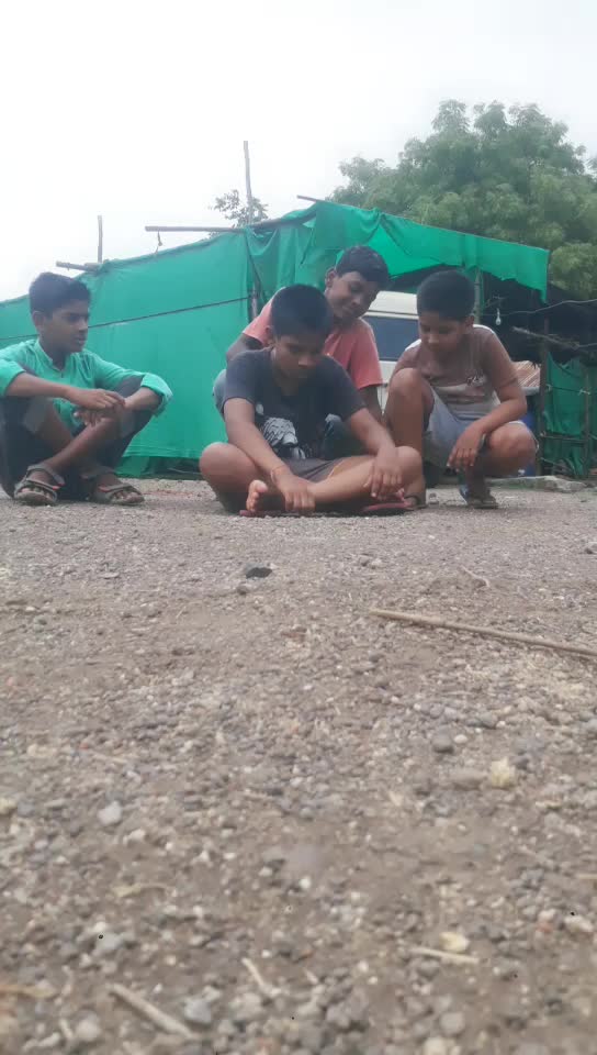 @Sarthakturkane (ST)