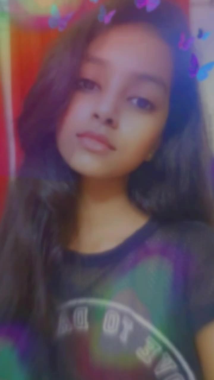 @Laura__Biju