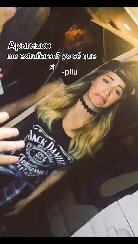 @11 boludas atras de lali
