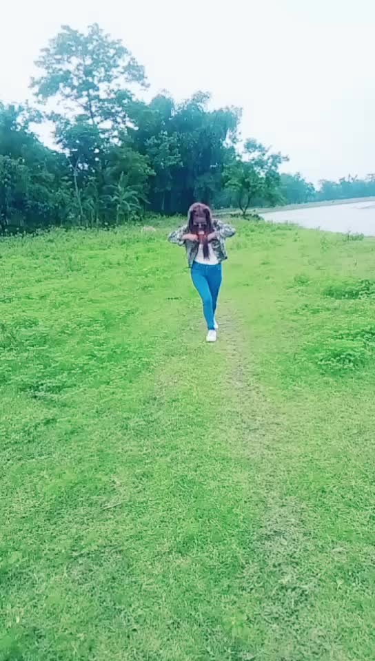 @plz follow me guys