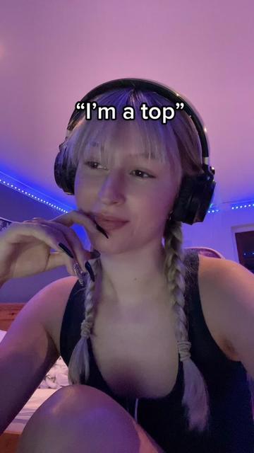 @cyber_laney