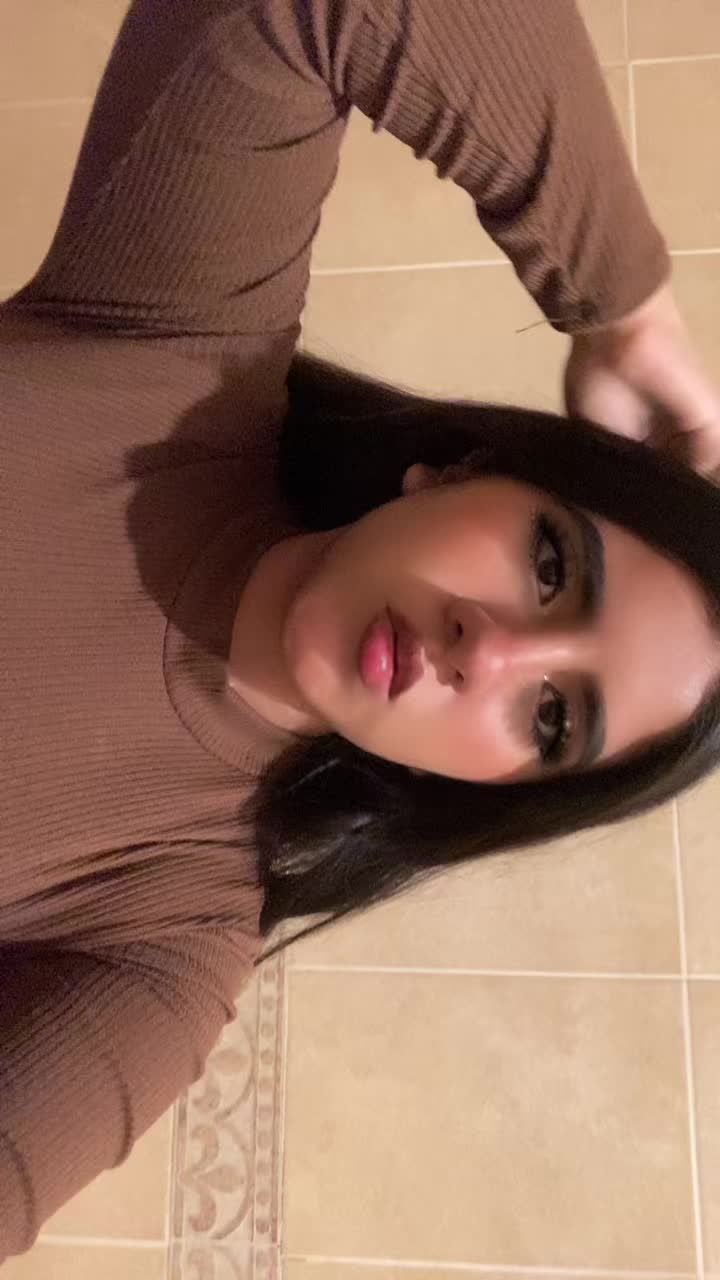 @S I M O N E🎀