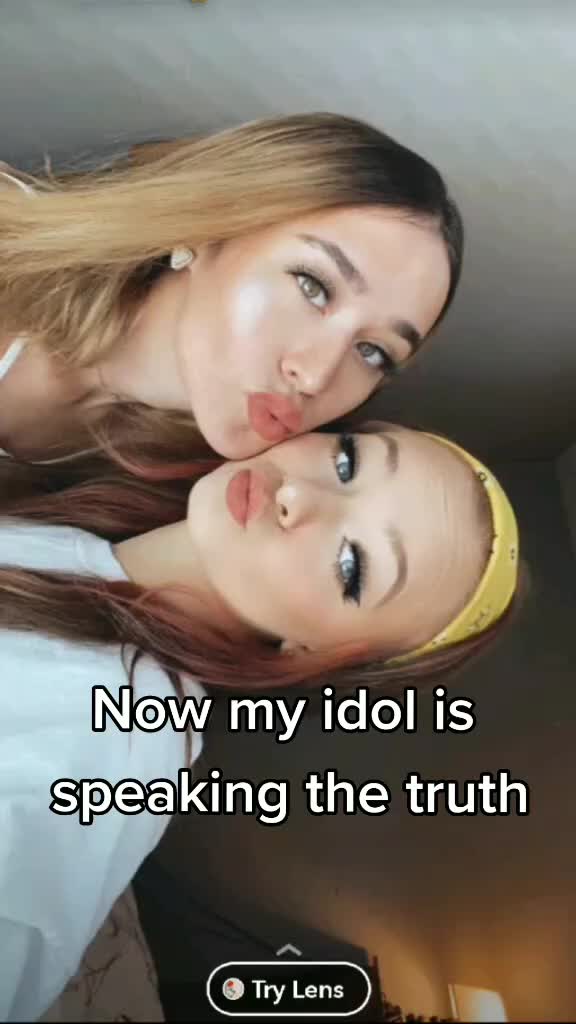 @Zoe fanpage