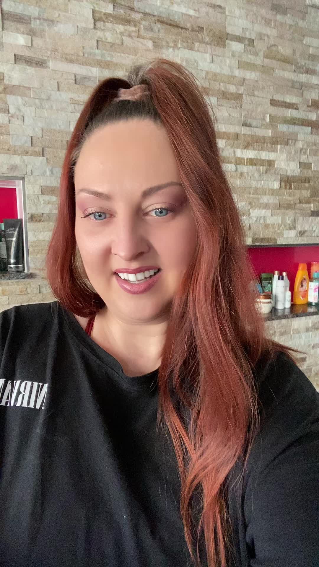 @Lanya Aliens 43J 🥰