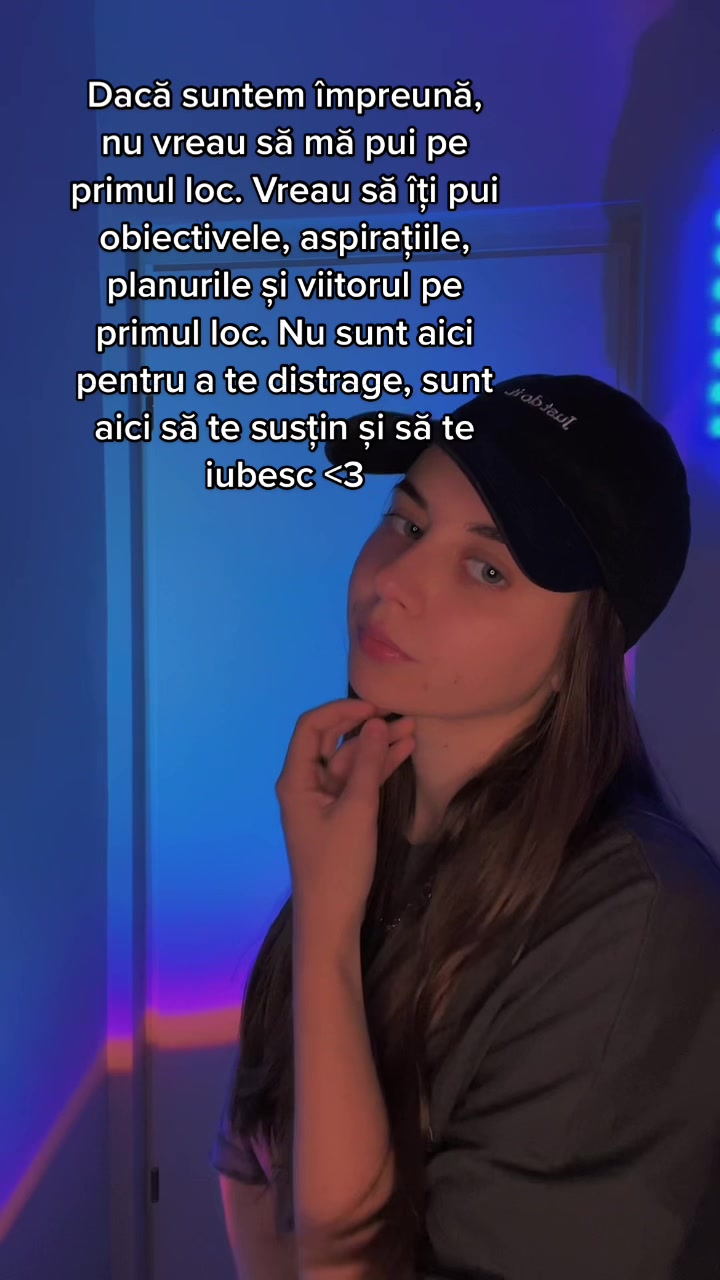 @laura🎱