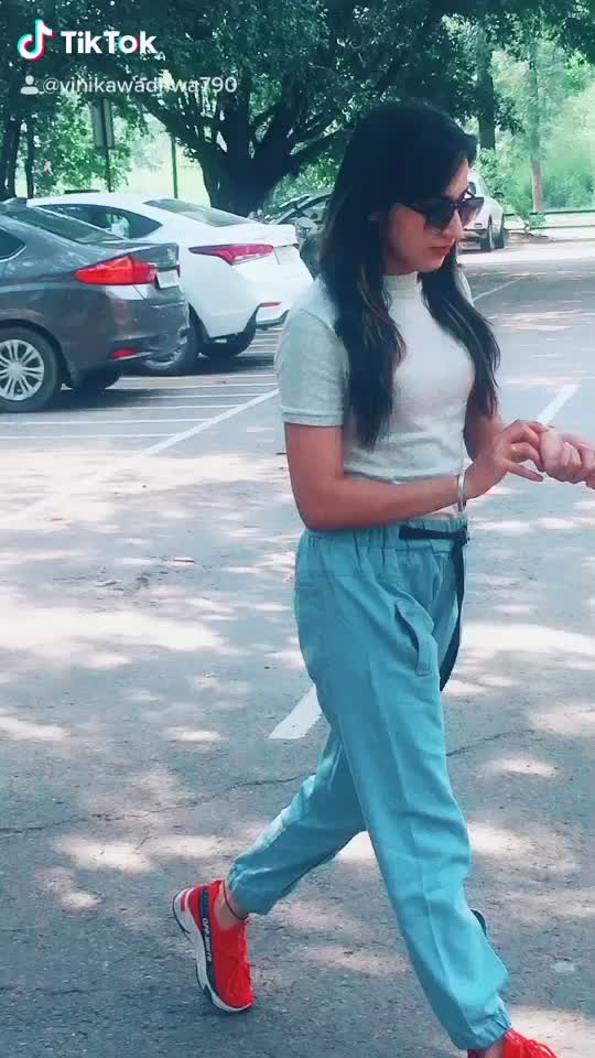 @Vinika Wadhwa790