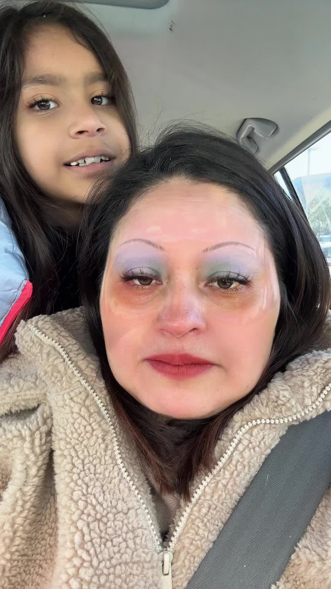 @vickyacosta4