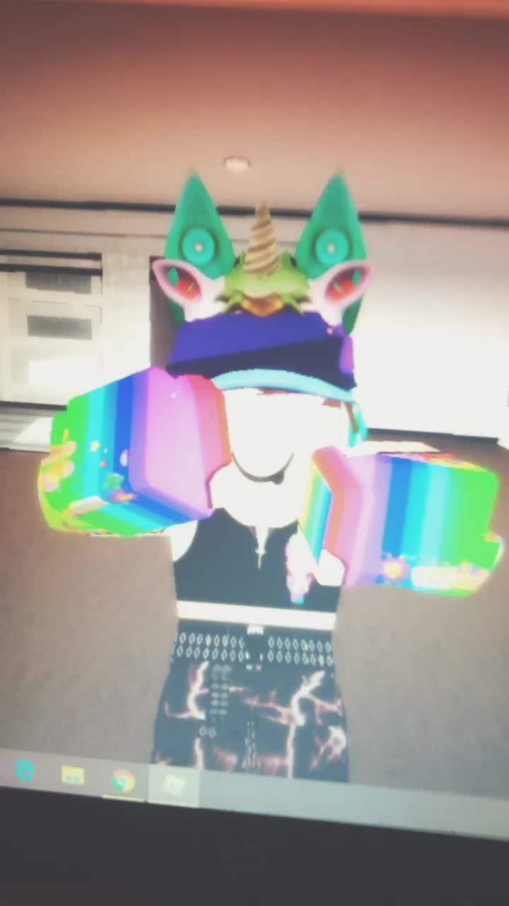 @𐂂