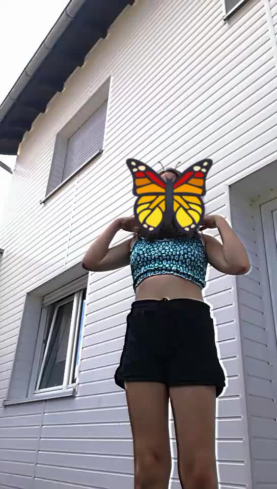 @<3