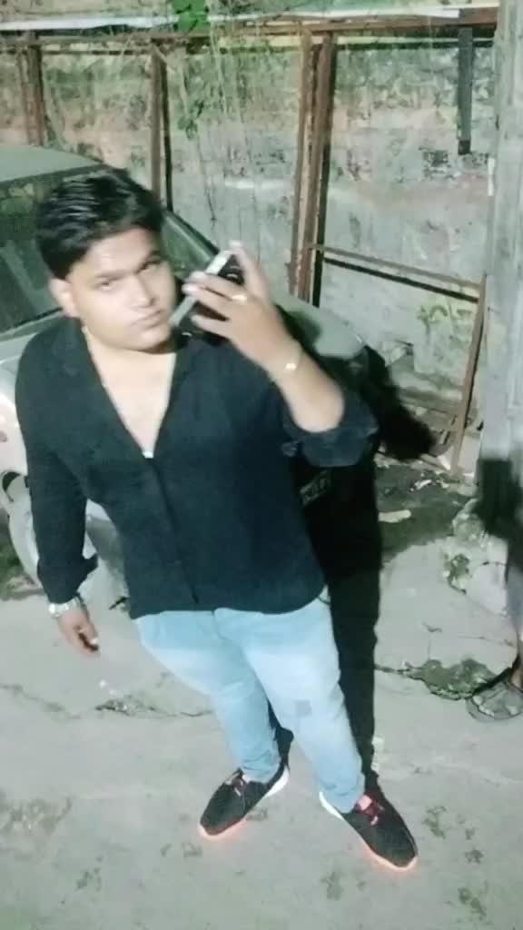 @kamina kanpuriya 😎