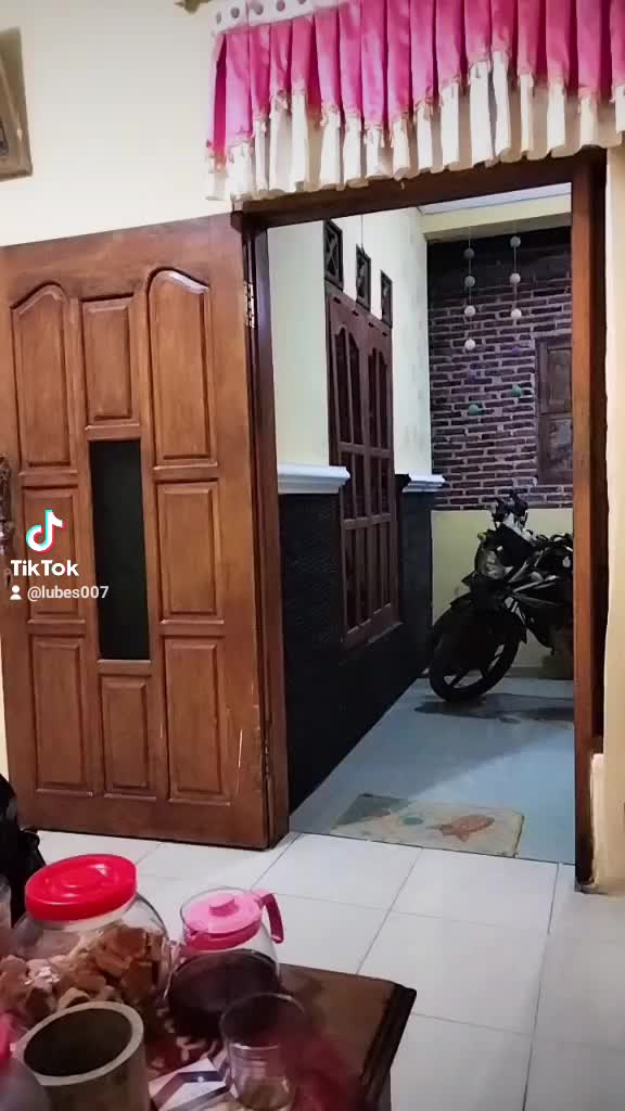 @user884259025884