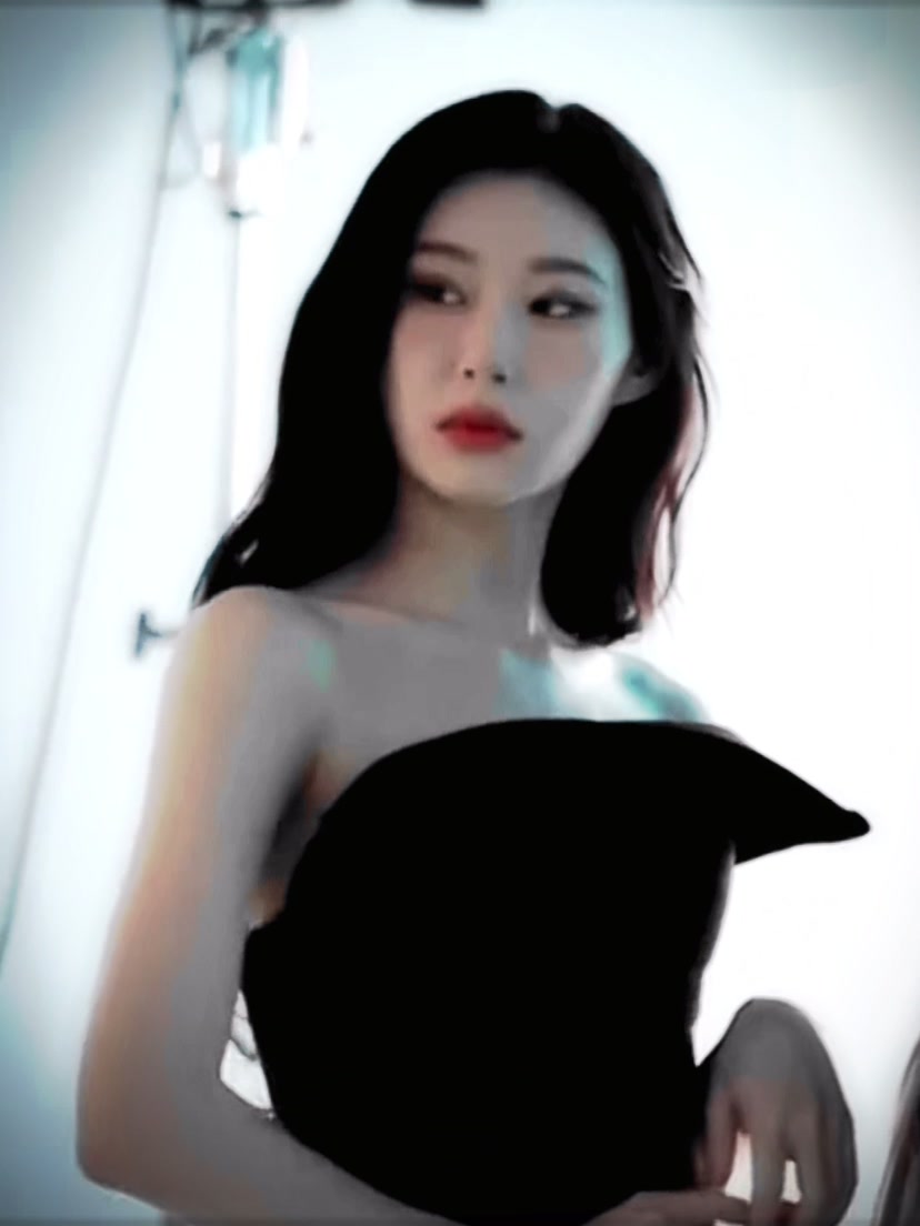 @yeji&rsquo;s wife (real)