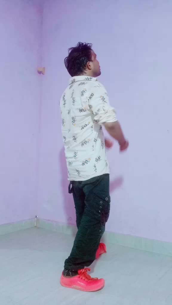 @user06705848497