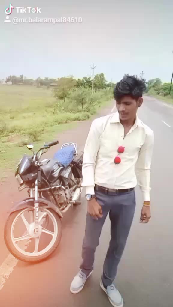@&Mu;я. &beta;ɑℓɑяɑм