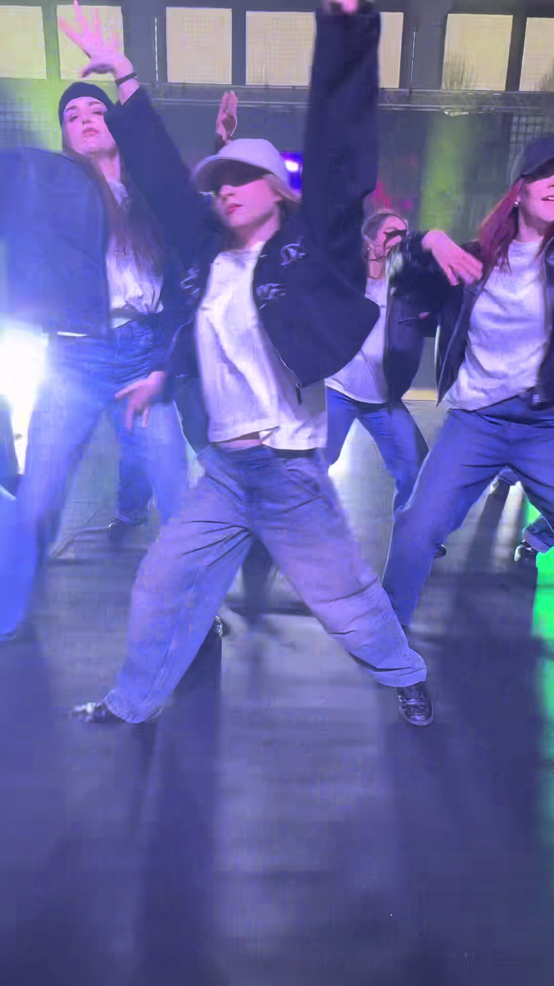 @M-dance.si