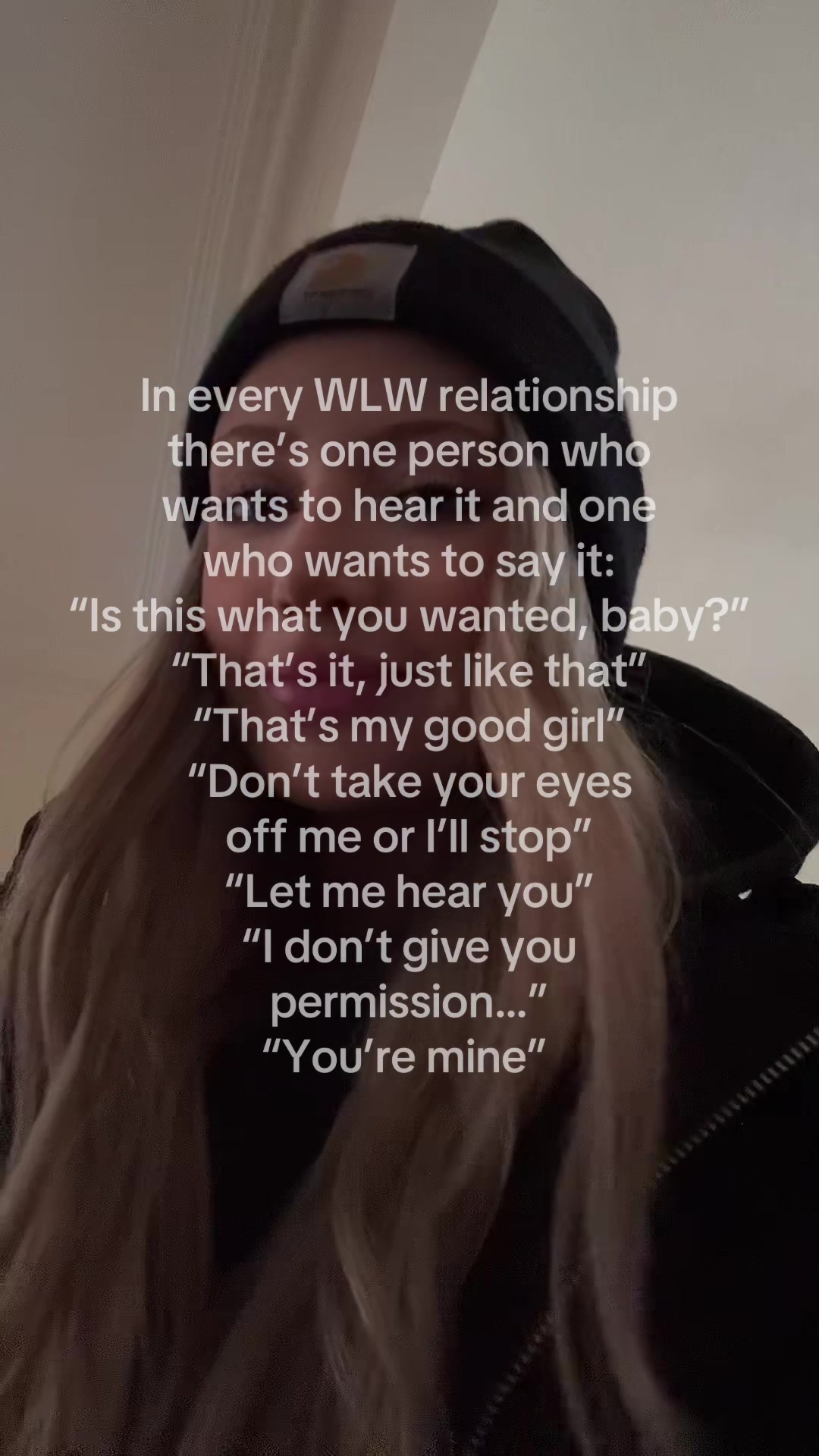 @Lisa J Evans sapphic author ⚢