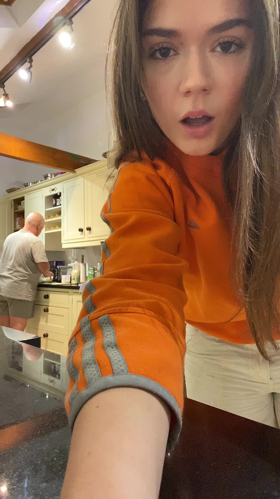 @anna