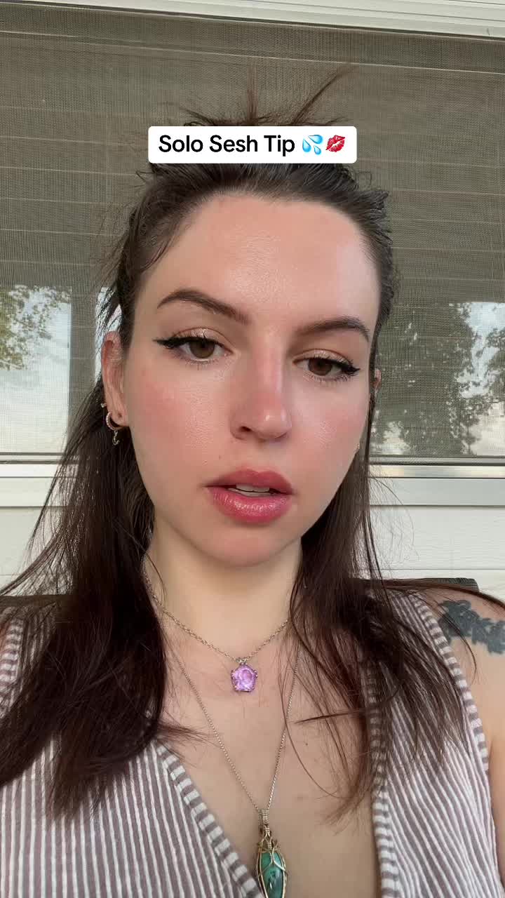 @oglovewitch