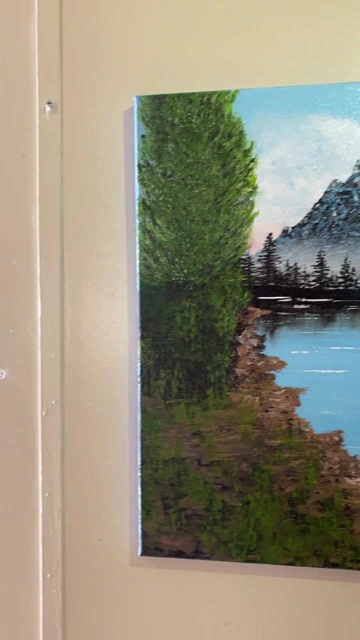 @tthomasacrylics@gmail.com