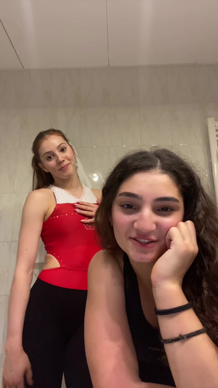 @Veronica Mandriota