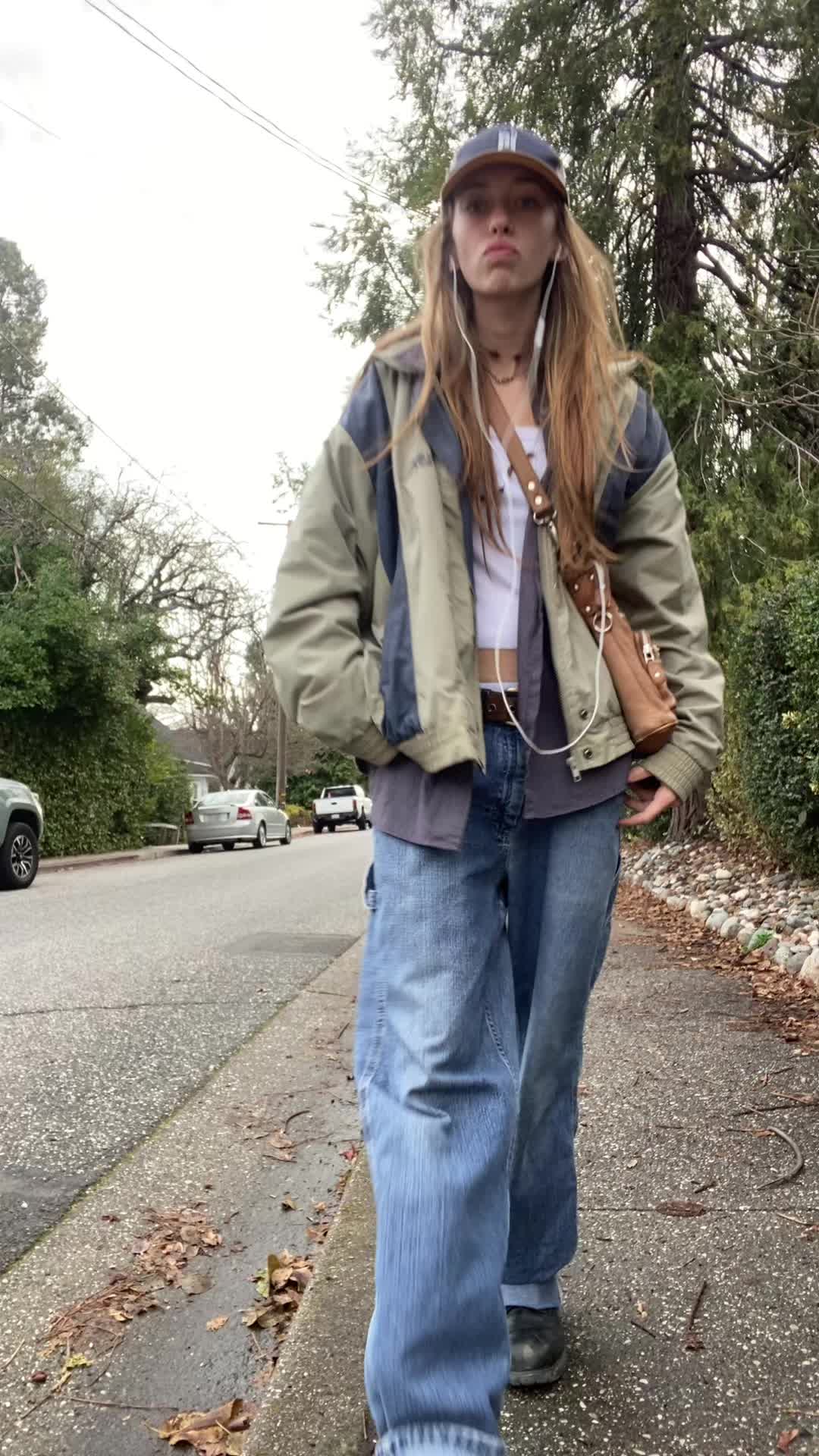 @chocolatemilkmousedeer16