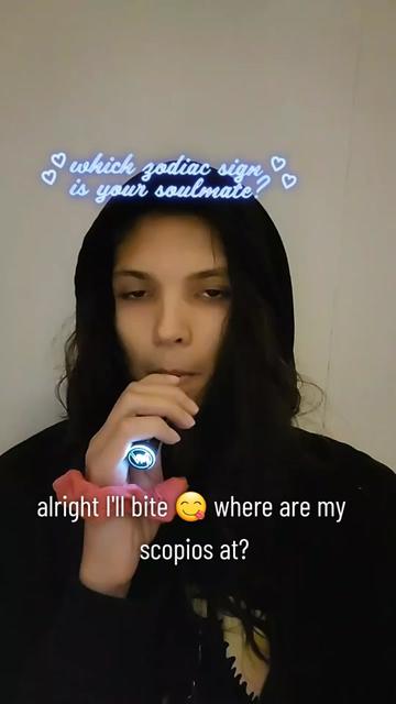 @ThatAppleSpiceWitch🍎🖤🌙🦇🌹