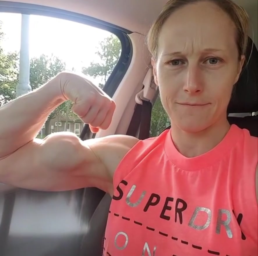 @Girls Biceps